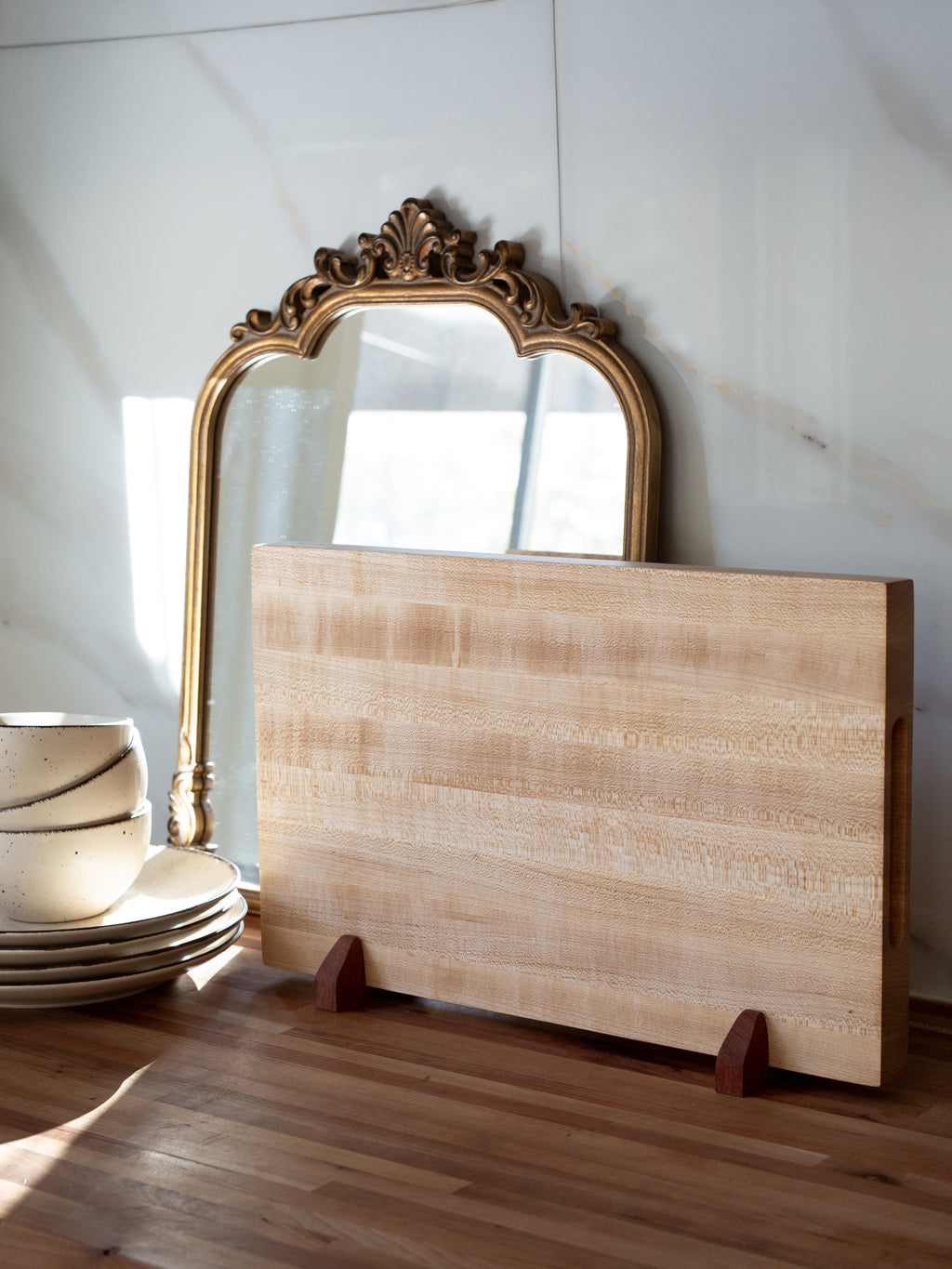 Edge-grain Cutting Board